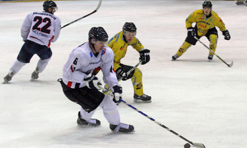 Corona – Steaua, azi de la orele 19.00